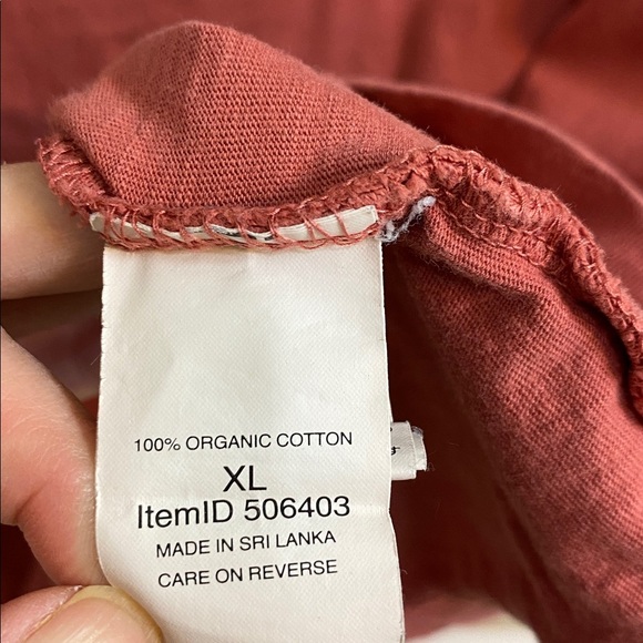 L.L. Bean Lakewashed Organic Cotton Tee Men’s size XL Slightly Fitted Red Orange - Picture 6 of 6